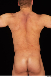 Dave back nude trunk upper body 0002.jpg